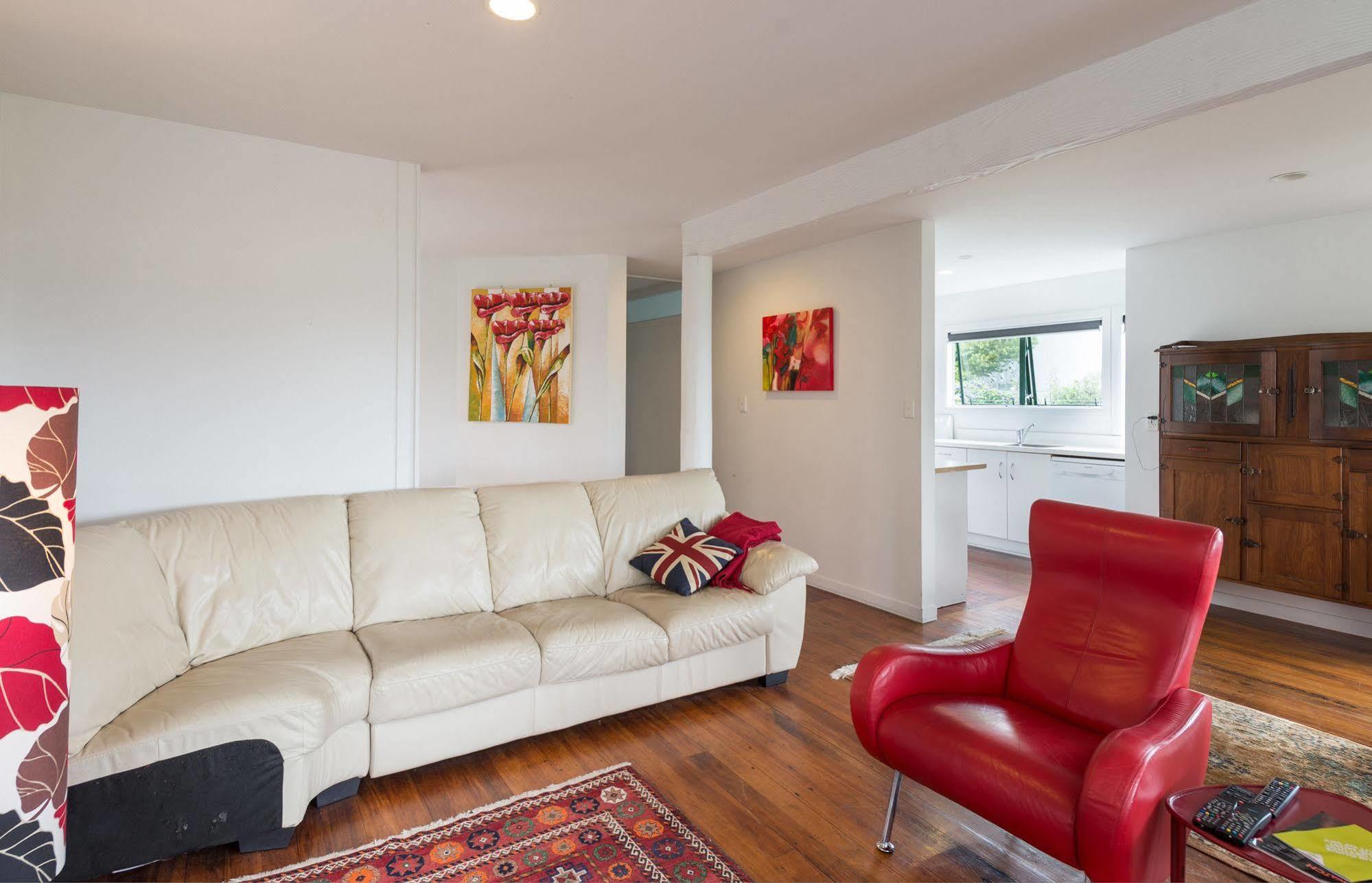 Lakeside City Apartments - Penthouse And Studio Rotorua Exteriör bild